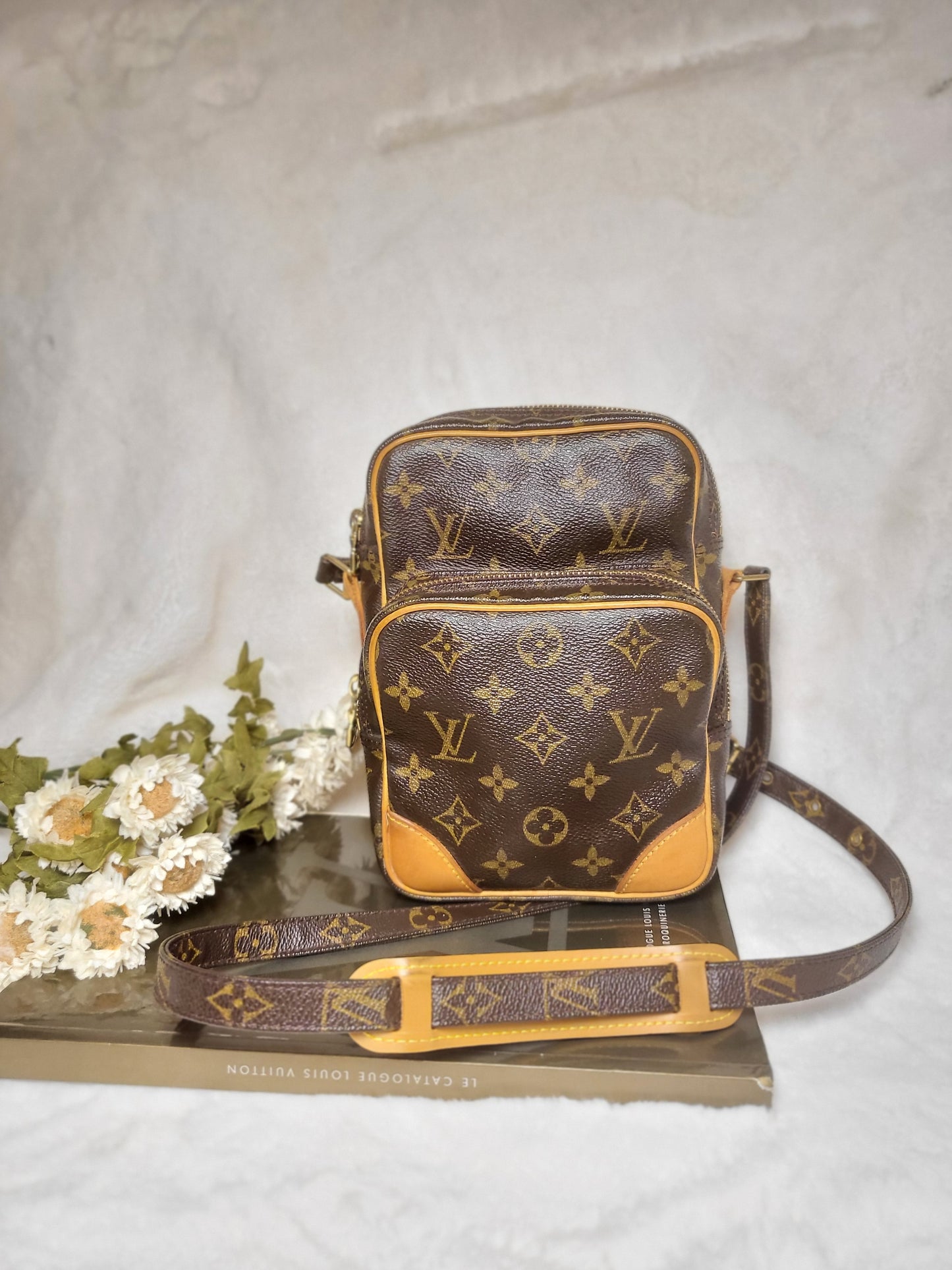 Authentic pre-owned Louis Vuitton Amazone pm crossbody shoulder bag