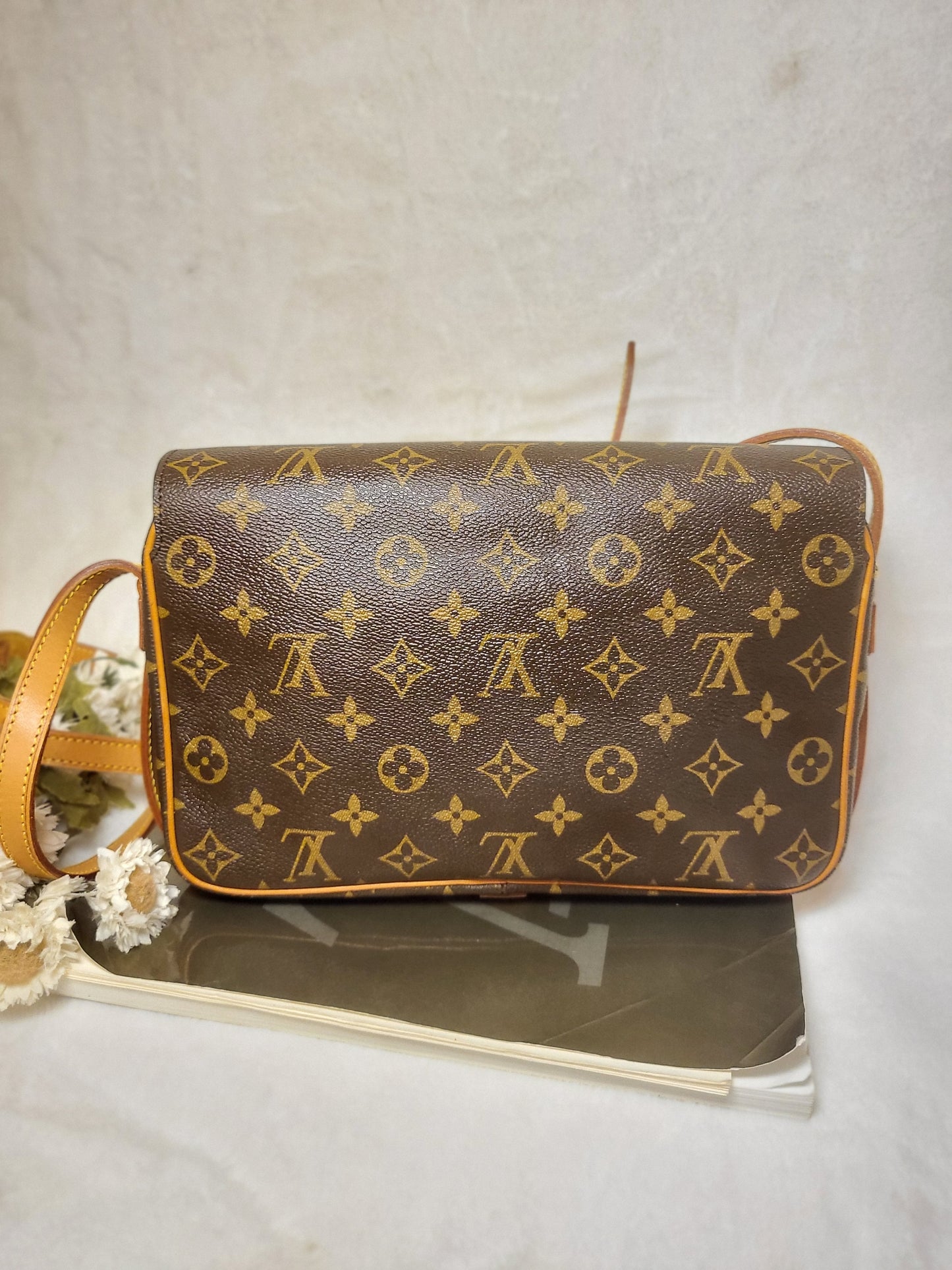 Authentic pre-owned Louis Vuitton Saint Germain