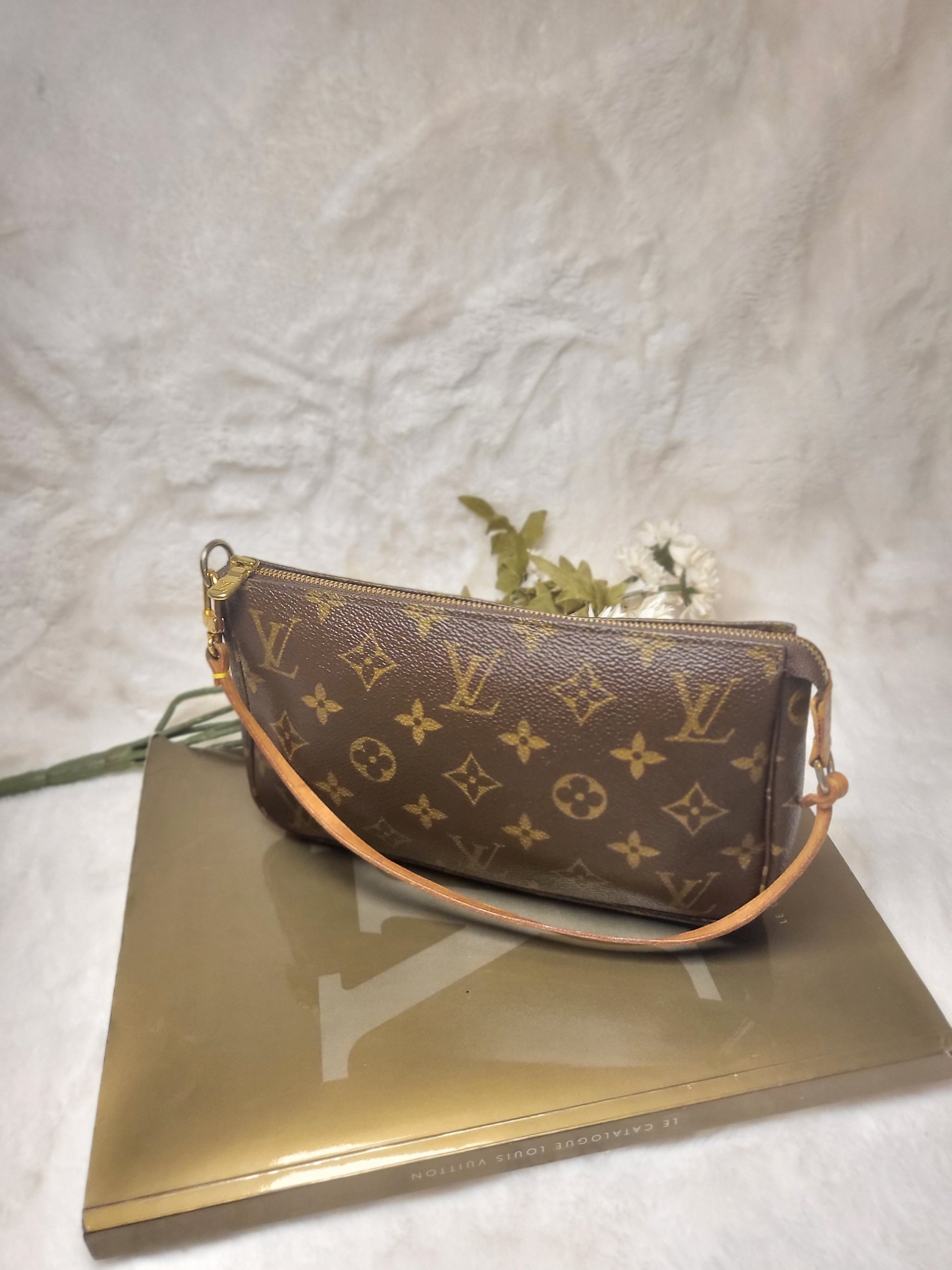 Louis Vuitton Second Hand Leather Bags For Sale 2nd Hand Louis