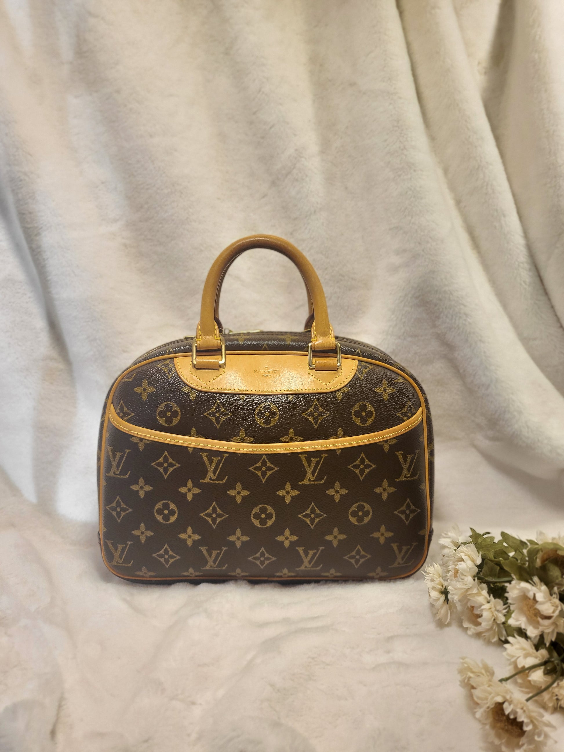 Women Pre-Owned Authenticated Louis Vuitton Monogram Trouville