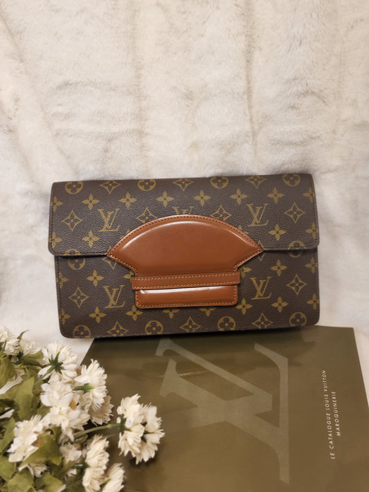 Authentic pre-owned Louis Vuitton chaillot clutch