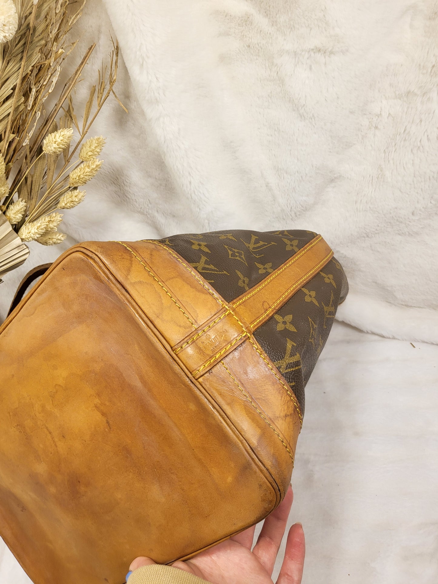 Authentic pre-owned Louis Vuitton Noe gm bucket shoulder bag